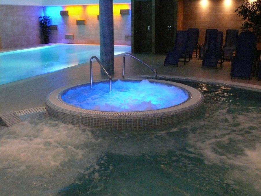Garden Hotel Wellness Es Konferencia Szolnok Exterior photo
